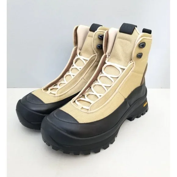 Free People EKN Thuja Hiker Boots in Sand Womens Size 40